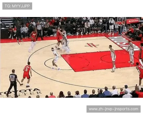 NBA火箭队球员直播动态及赛事现场报道