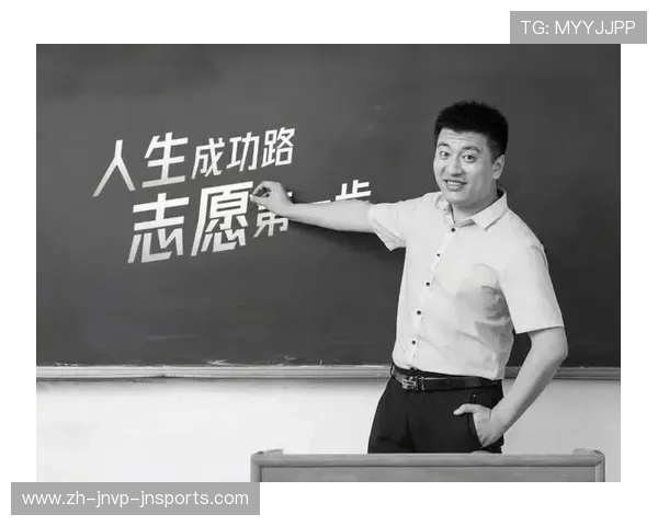 学子感恩张雪峰老师如同运动员致敬启蒙教练的培育之恩